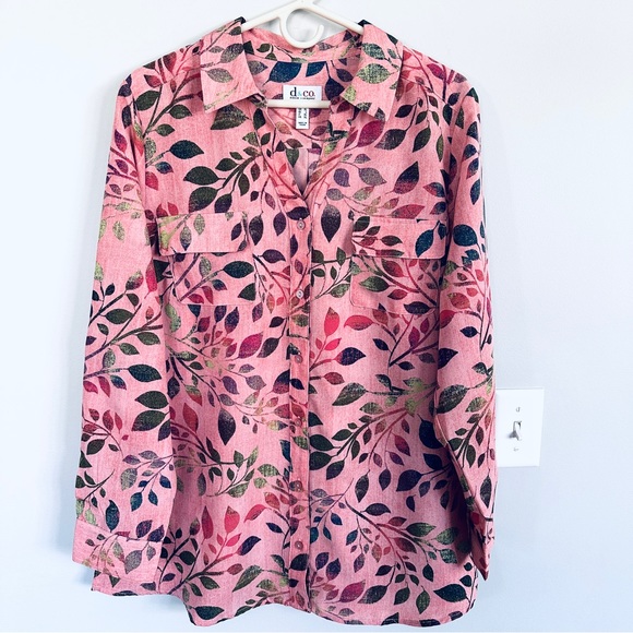 Denim&Co Tops - NWT Denim & Co. Printed Woven Button Front Roll Tab Sleeve Tunic, Size L